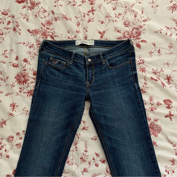 Hollister Bootcut Jeans - Picture 3 of 4